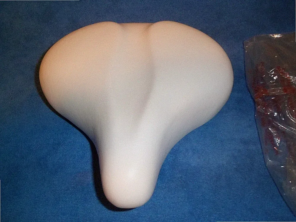 FIRMSTRONG Bicycle Seat White Beach Cruiser Unused